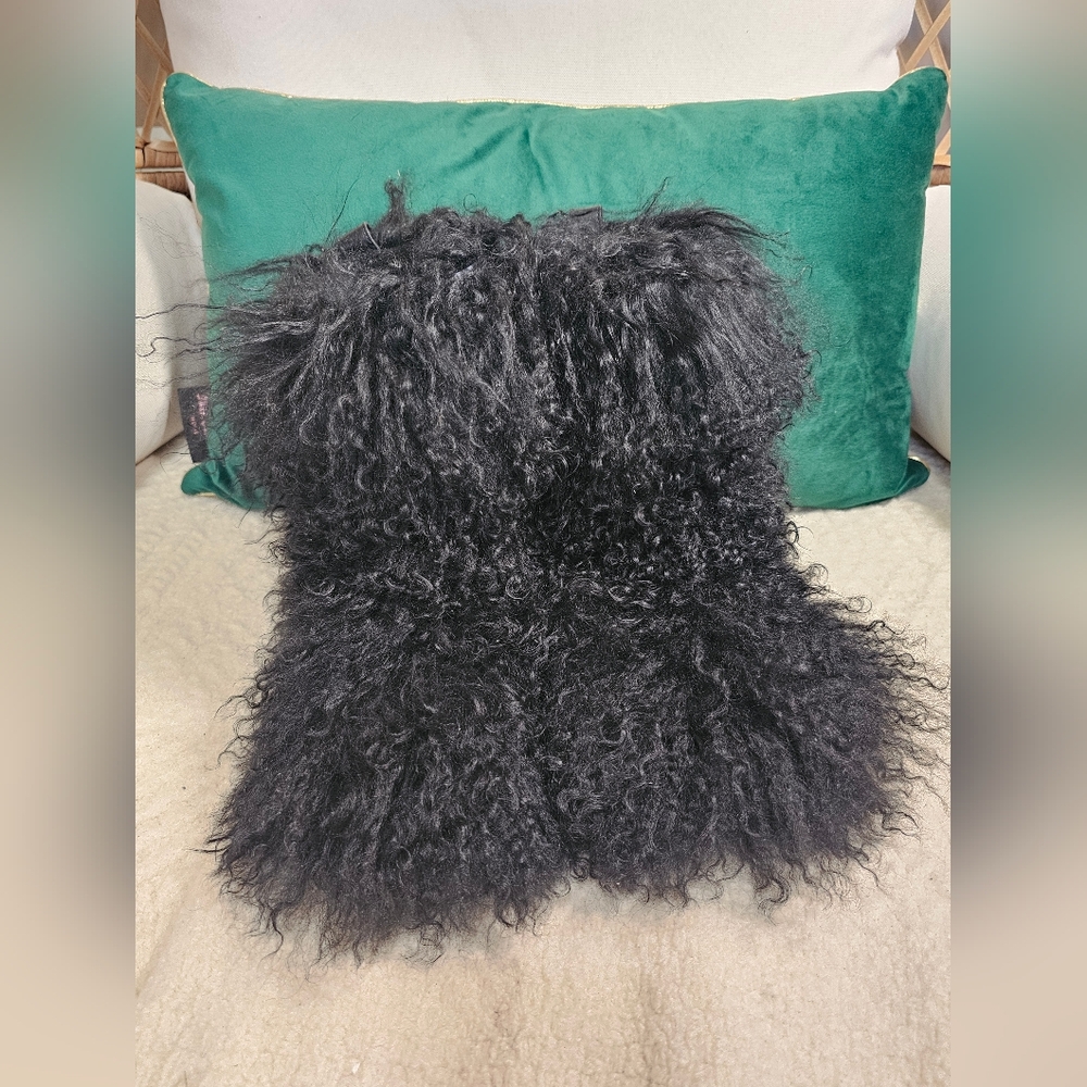UGG Black Furry Footwear Classic Short Fluff Momma Authentic 9